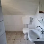 Gyoengyike Apartmanhaz * Vonyarcvashegy