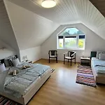 Gyoengyike Apartmanhaz * Vonyarcvashegy