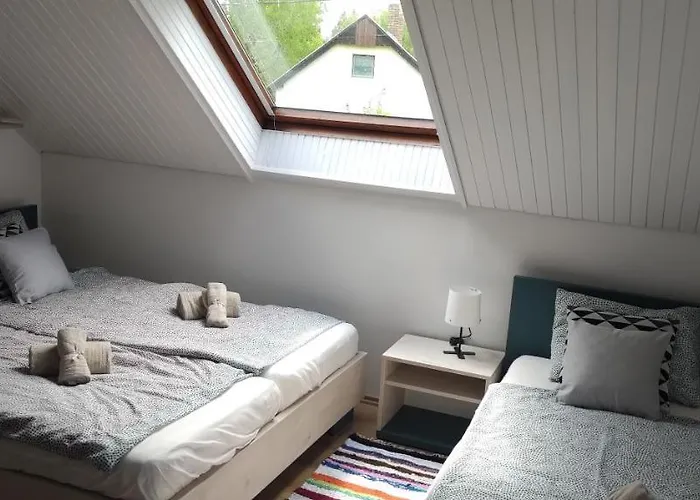 Gyoengyike Apartmanhaz *