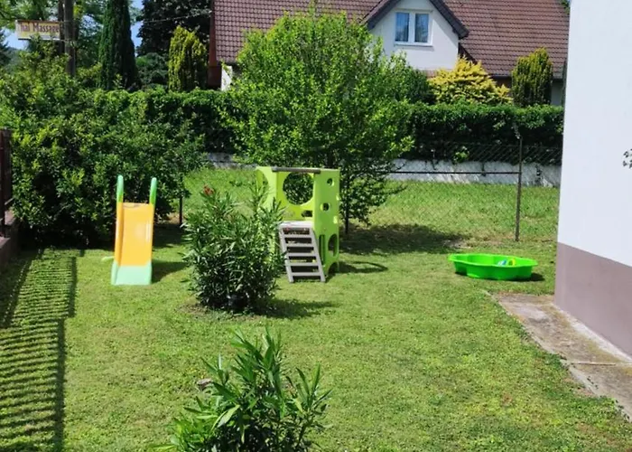 Gyoengyike Apartmanhaz דירה