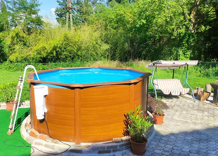 Gyoengyike Apartmanhaz דירה