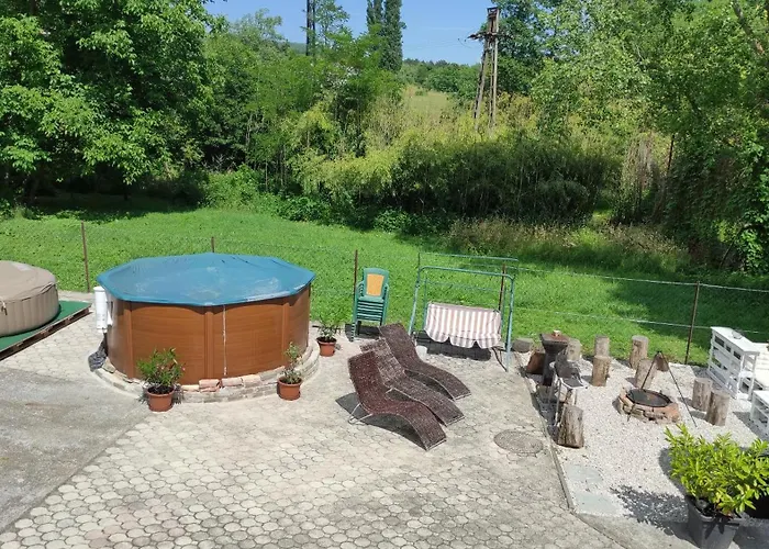 Gyoengyike Apartmanhaz דירה *